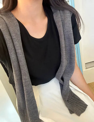 A must-have for transitional seasons: Wool button knit shawl, shoulder shawl, women's autumn cardigan shawl