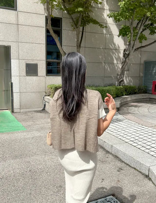 A must-have for transitional seasons: Wool button knit shawl, shoulder shawl, women's autumn cardigan shawl