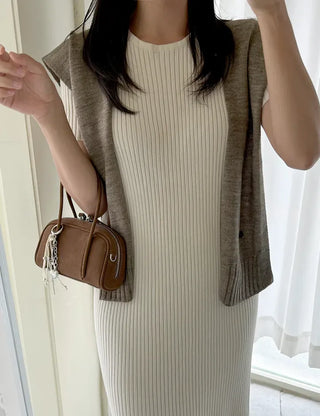 A must-have for transitional seasons: Wool button knit shawl, shoulder shawl, women's autumn cardigan shawl