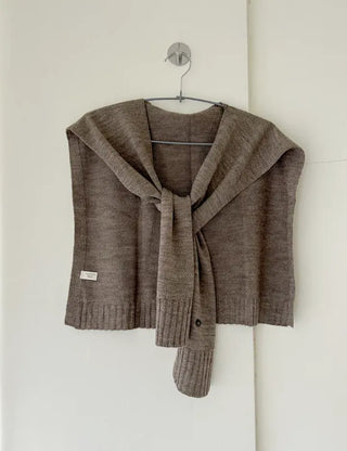 A must-have for transitional seasons: Wool button knit shawl, shoulder shawl, women's autumn cardigan shawl