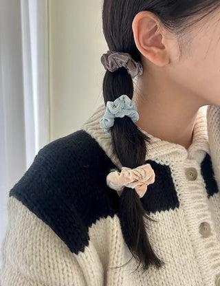 1+1 Slim Velvet Mini Scrunchie Set