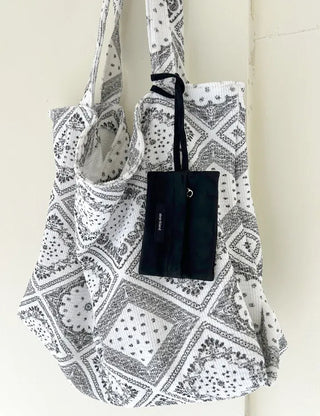Merry Shop Pouch Wallet Suede Zipper Mini Strap