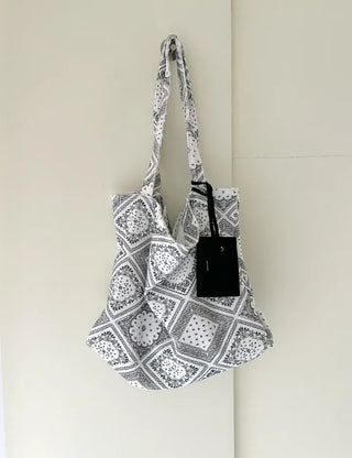 Merry Shop Pouch Wallet Suede Zipper Mini Strap