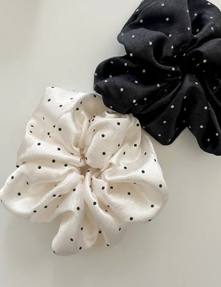 Merry Shop Scrunchie Satin Dot Oversized Band