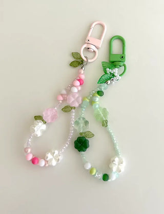 Merry Shop Flower Petal Bead Keyring Four-Leaf Clover Phone Strap