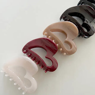 Mary Shop Hairpin Modern Heart Half-Up Mini Claw Clip