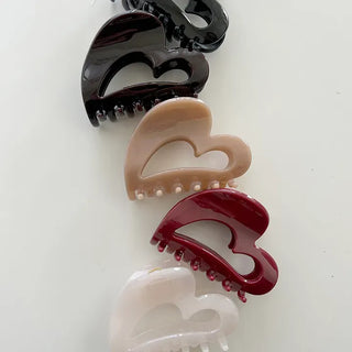 Mary Shop Hairpin Modern Heart Half-Up Mini Claw Clip