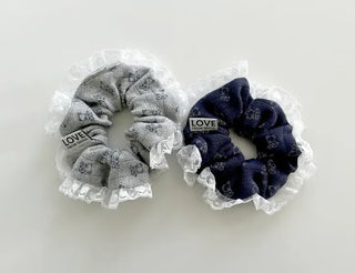 Merry Shop hair tie, teddy bear lace scrunchie