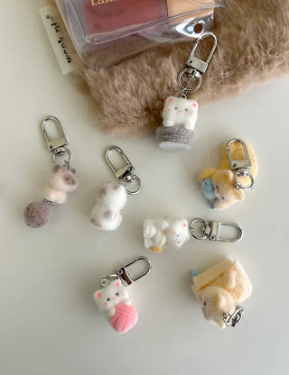 Four-leaf clover cat scooter doll mini bag keyring keyholder