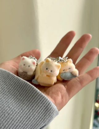 Four-leaf clover cat scooter doll mini bag keyring keyholder