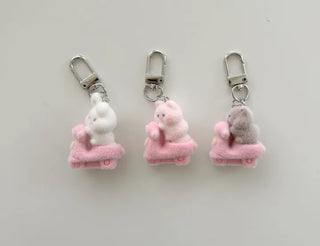 Four-leaf clover cat scooter doll mini bag keyring keyholder