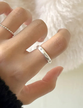 925 Sterling Silver Matte Bold Cubic Silver Ring