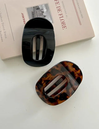 Round hair clip, acrylic hair clip, updo leopard print hair clip