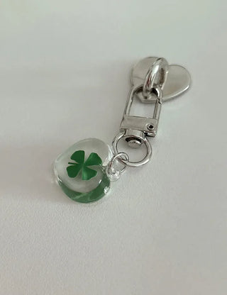 Teddy Bear Transparent Four-Leaf Clover Acrylic Keyring Hook