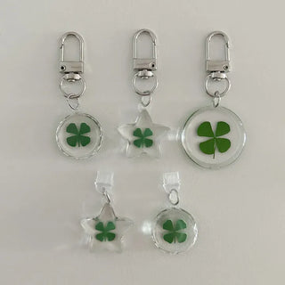 Teddy Bear Transparent Four-Leaf Clover Acrylic Keyring Hook