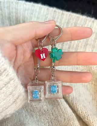 Four-leaf clover keycap keyring LED single-socket keyboard key holder gift luck