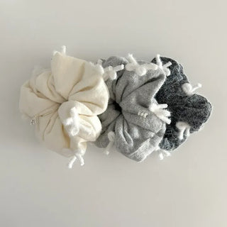 White yarn ribbon big knit scrunchie hair tie