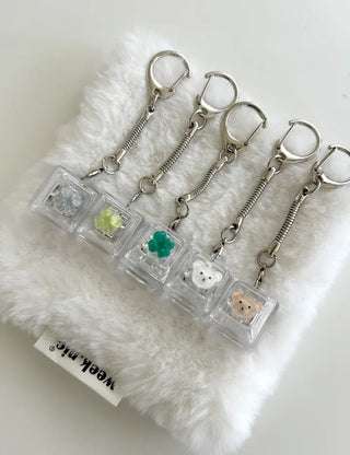 Cute parts keycap keyring teddy bear four-leaf clover keyholder keyboard