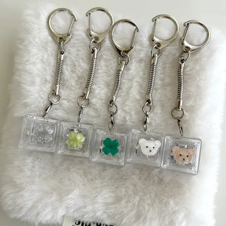 Cute parts keycap keyring teddy bear four-leaf clover keyholder keyboard