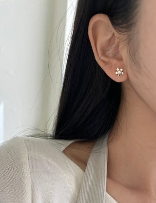 Pair Set Flower Earrings Bell Pearl Titanium Mini