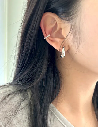 Bold One-Touch A-Line Hoop Earrings Basic 11% Off