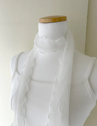 Lace Scarf Dot Frill Mini Muffler for Women