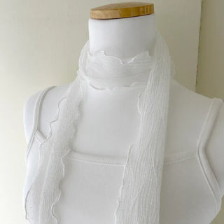 Lace Scarf Dot Frill Mini Muffler for Women