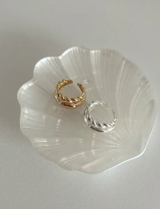 Rope Twist Bold Layered Metal Point Ring
