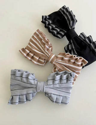 New spring ribbon hair clip, striped frill half-up hairstyle