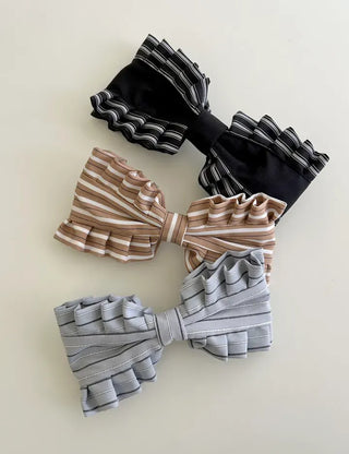 New spring ribbon hair clip, striped frill half-up hairstyle