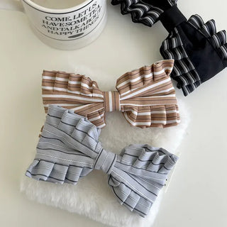 New spring ribbon hair clip, striped frill half-up hairstyle