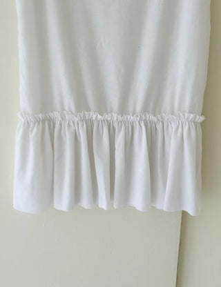 Side-slit frill layered long inner strap tank top