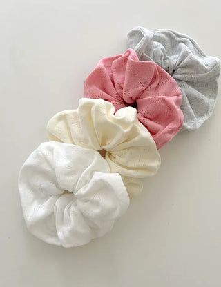 Punching ribbon scrunchie hair tie knit pastel spring