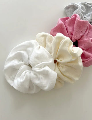 Punching ribbon scrunchie hair tie knit pastel spring