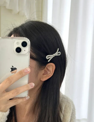 Cubic knot metal ribbon side hair clip