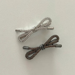 Cubic knot metal ribbon side hair clip
