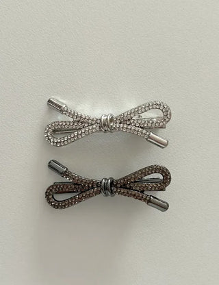 Cubic knot metal ribbon side hair clip