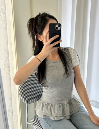 Tiered frill sleeveless t-shirt layered tank top