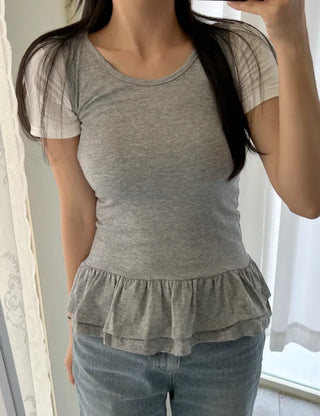 Tiered frill sleeveless t-shirt layered tank top