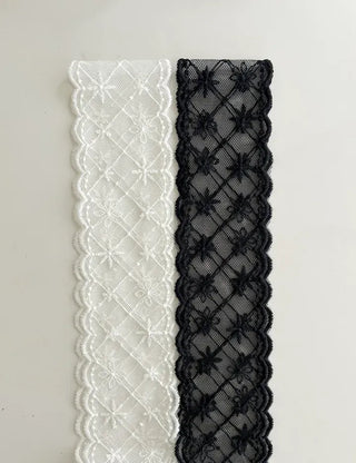 Romantic Petite Scarf Lace Tie Mini Muffler