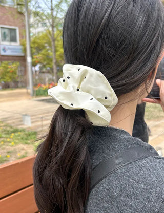 Dot crinkle hair tie scrunchie