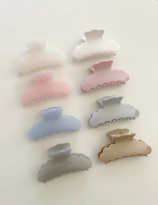 Cloud hair clip half-up hairstyle medium size