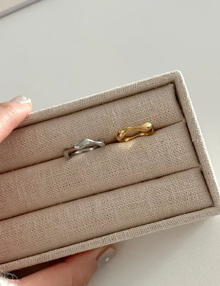 Surgical Bold Wave Fashion Layered Ring