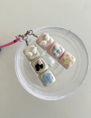 Music keycap keyring button keyholder clicker