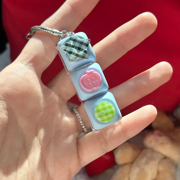 Checkered Star Tomato Keycap Button Keyring Click