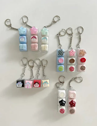 Checkered Star Tomato Keycap Button Keyring Click