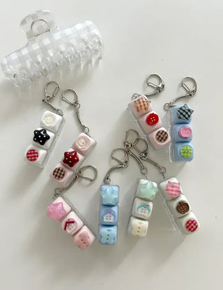 Checkered Star Tomato Keycap Button Keyring Click
