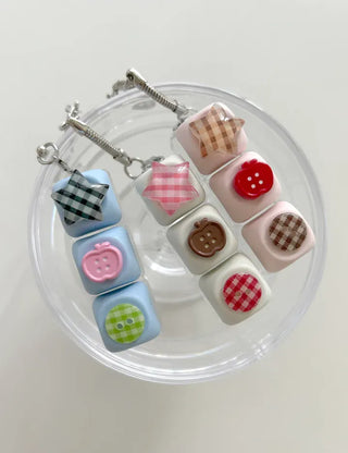 Checkered Star Tomato Keycap Button Keyring Click