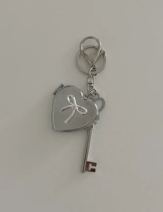 Key pendant heart mirror keyring keychain bag charm