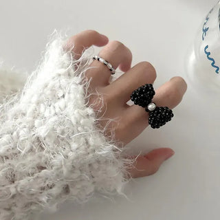 Pearl Large Ribbon Silver Ball Bead Ring